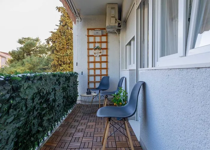 Apartment Marin